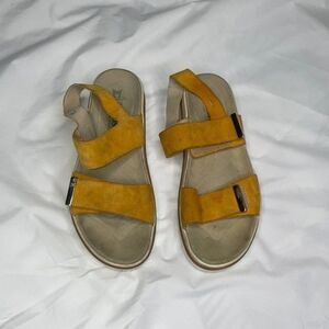 MEPHISTO Womens Size 8US / EU38 Dominica Sandal